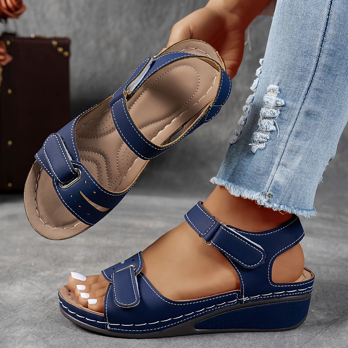 ELARA – ORTHOPEDIC COMFORT SANDALS