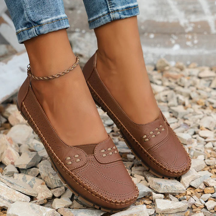 Stylish Orthopedic Flats for Women - Comfortable & Supportive Shoes
