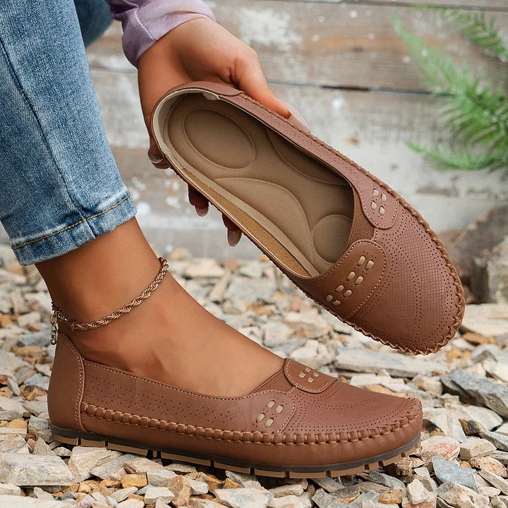 Stylish Orthopedic Flats for Women - Comfortable & Supportive Shoes