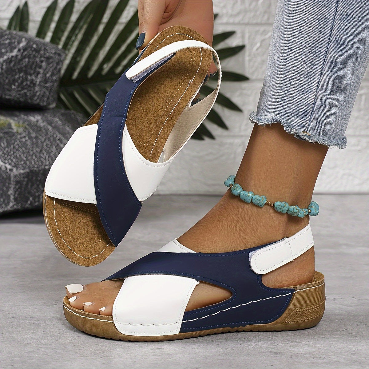 Stylish Two-Tone Women's Sandals for Summer - Comfortable Footwear for Casual Outings and Special Occasions